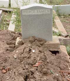 pierce family tomb